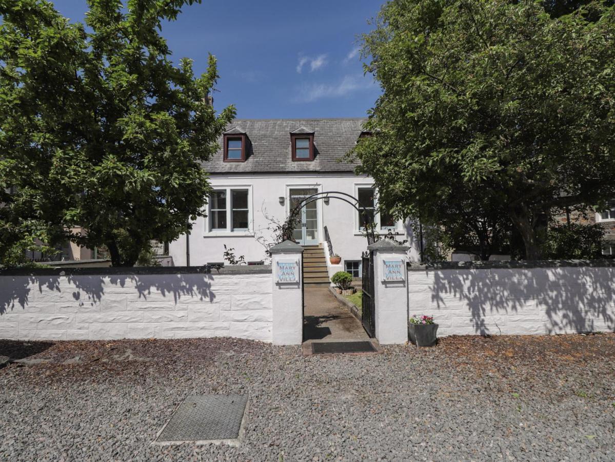 Holiday home Mary Ann *
